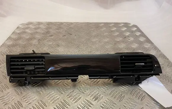 Mitsubishi Outlander Dash center air vent grill 8055A056YA 8030A205