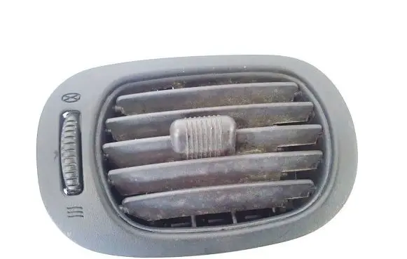 Chrysler Grand Voyager IV Dash center air vent grill 05c95trmaa