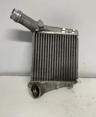 Porsche Cayenne (92A) Intercooler air channel guide 7P5145804B