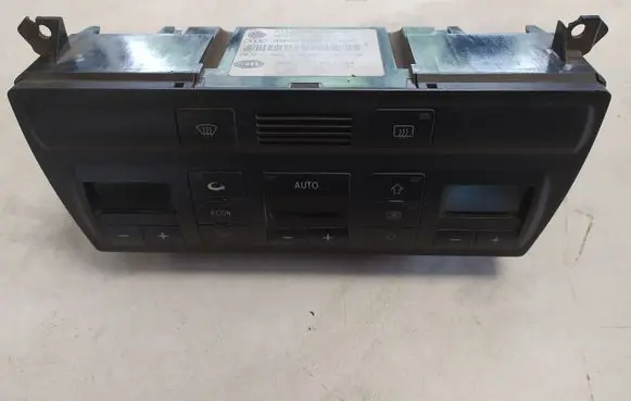 Audi A6 S6 C5 4B Climate control unit 4B0820043F