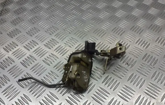 Honda CR-V Tailgate exterior lock BRAK