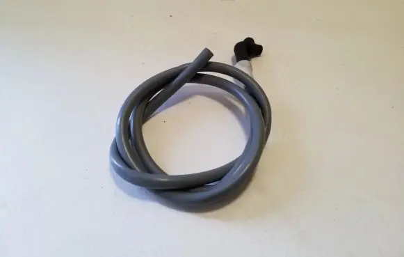 Volvo XC60 Water drain line hose 31424708 31675319