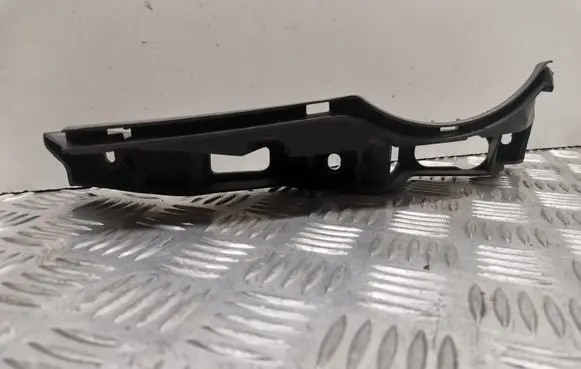 Volkswagen PASSAT B6 Front bumper mounting bracket 3C0807889