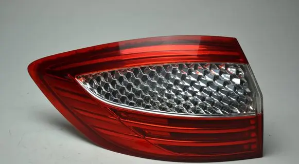 Ford Mondeo MK IV Rear/tail lights 7S7113405B