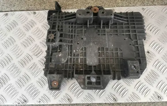 Hyundai i40 Battery tray 371503Z000