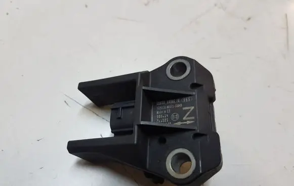 Lexus IS 220D-250-350 Airbag deployment crash/impact sensor 8917353040