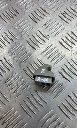 Sun visor clip/hook/bracket