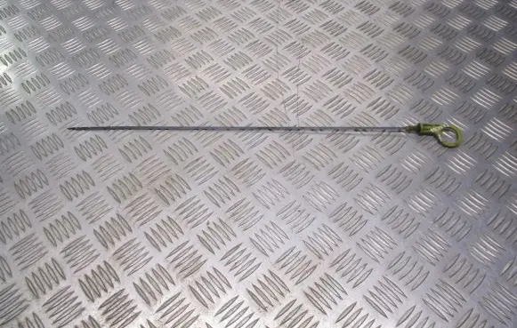 Ford Focus Oil level dip stick 