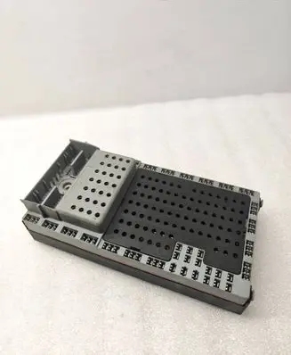Volvo V70 Central body control module 8645170 00W111