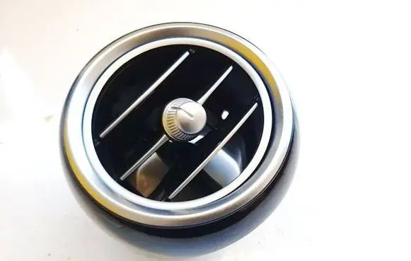 Mercedes-Benz C W205 Dash center air vent grill A2058303804 A2058303804Q2