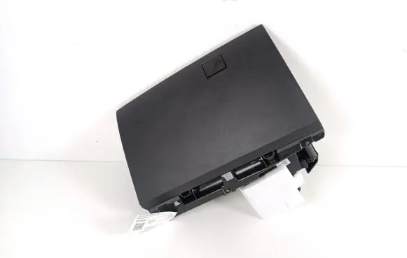 Citroen C4 III e-C4 Glove box 9831693580