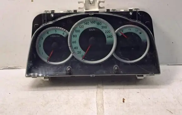 Speedometer (instrument cluster)