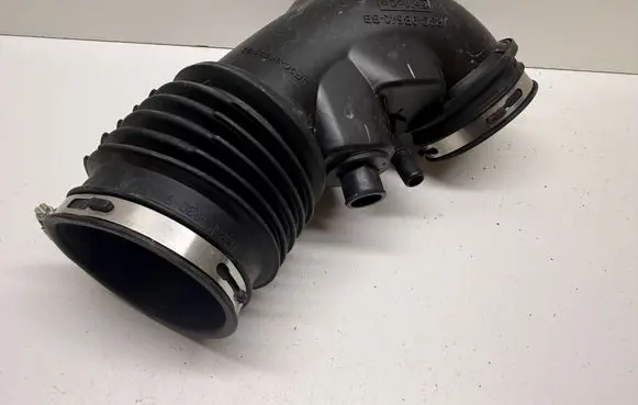 Ford Mustang VI Air intake duct part JR3C9F805BE JR3C9B642BB