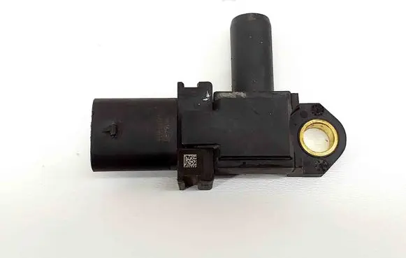 Ford Fiesta Exhaust gas pressure sensor FS7A9G824AA