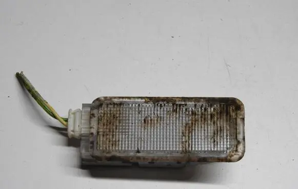 Peugeot 5008 Rear seat light