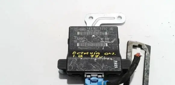 Skoda Octavia Mk2 (1Z) Other control units/modules 1K0907530C 1KO907951