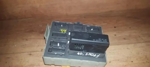 Ford Focus Fuse box set 98ag14a073cg