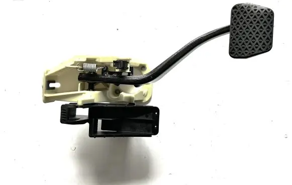 BMW 6 F12 F13 Brake pedal 35006775368 35116782665 6782665
