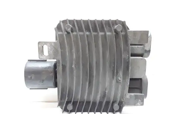 Volvo V70 Coolant fan relay 940011200