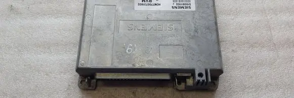 Renault 19 Engine control unit/module S100811102E