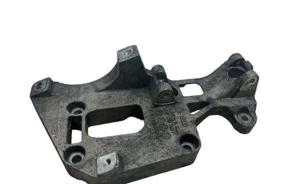 Seat Toledo III (5P) Generator/alternator bracket 06F903143