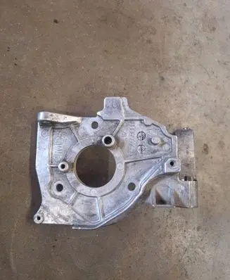 Peugeot 308 SW Fuel pump bracket 9654959880