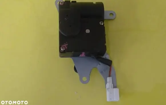 Hyundai Trajet Air flap motor/actuator D232-BBWAA D232BBWAA
