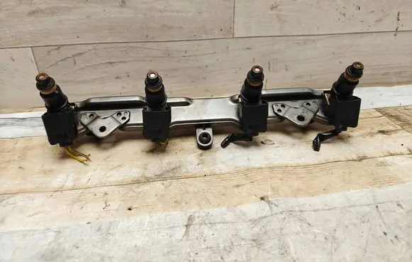 Honda CR-V Fuel injector