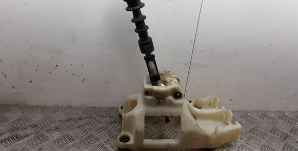 Hyundai Santa Fe Gear shifter/selector 