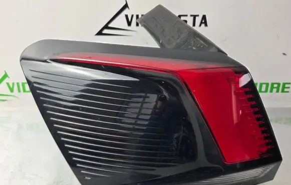 Peugeot 3008 II Rear/tail lights 9810477180 81550101