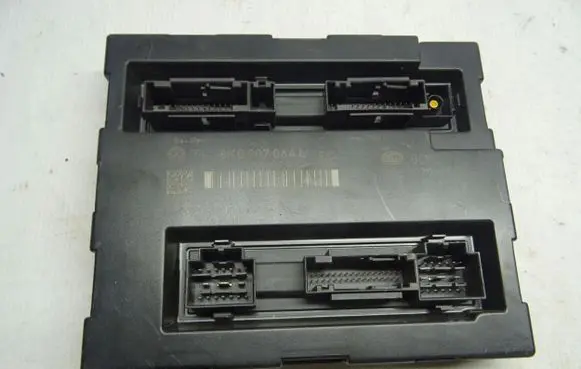 Audi A4 S4 B8 8K Other control units/modules 8K0907064L
