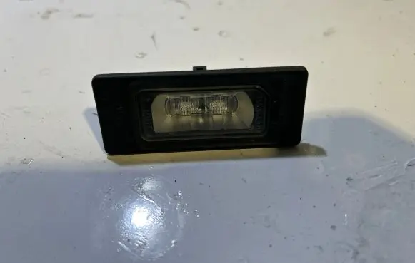 Audi A1 Number plate light 4C0943021 A046341