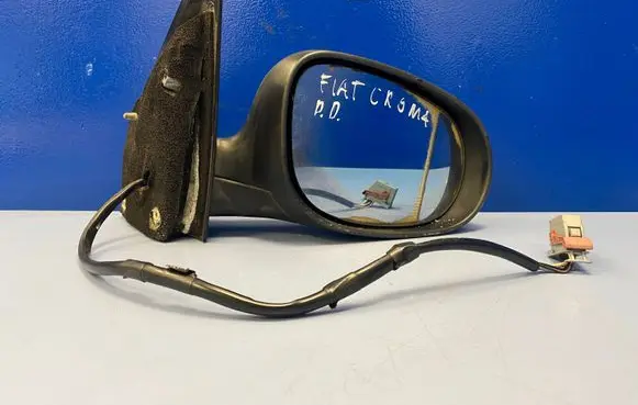 Fiat Croma Front door electric wing mirror 011019