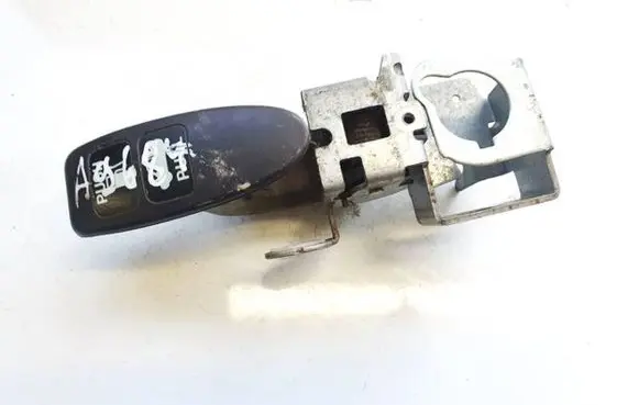 Honda Civic Fuel tank opening switch