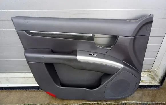 Hyundai Santa Fe Front door card panel trim