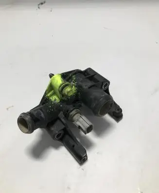Ford Fiesta Thermostat housing 