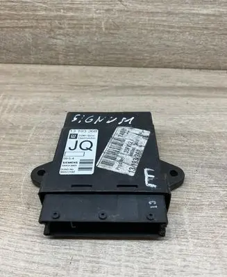 Opel Vectra C Door control unit/module 13193368 5WK46001