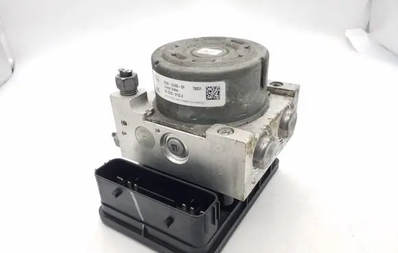 Ford Fusion II ABS Pump DG9C2C405DF 25022001534