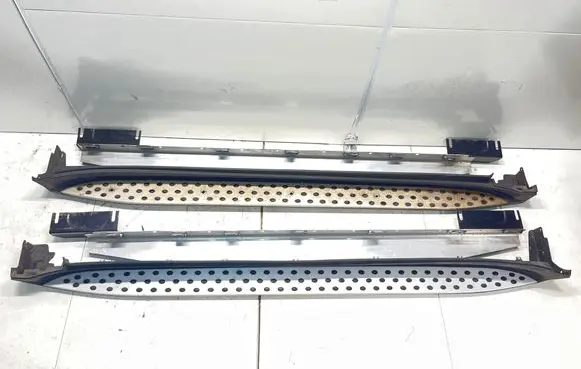 Mercedes-Benz ML W164 Sill A1646900510 A1646900610