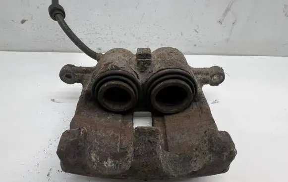 Renault Trafic II (X83) Front brake caliper