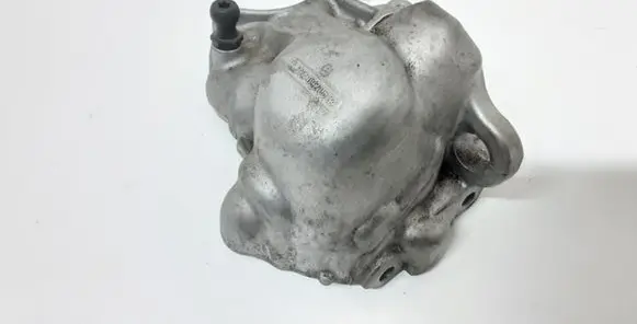 Mercedes-Benz C W205 Engine mounting bracket A2740920534