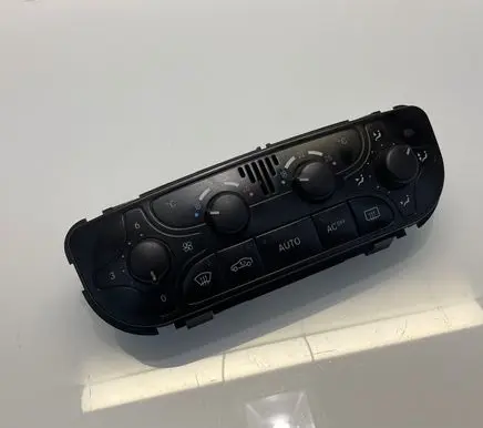 Mercedes-Benz C W203 Climate control unit A2098300085 D353339 9140010497