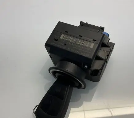 Mercedes-Benz CLK A209 C209 Ignition lock 2095450508 33002404 33002403