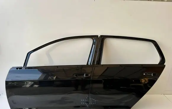 Volkswagen Golf VII Front door 5G4833311L 5G4831311AD