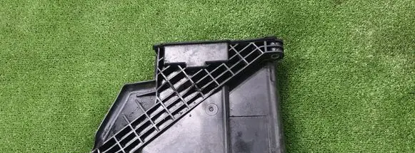 Mini One - Cooper F56 F55 Battery tray heat shield 7351481