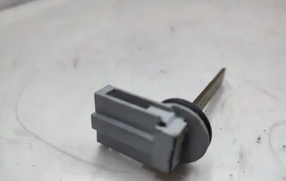 Coolant temperature sensor