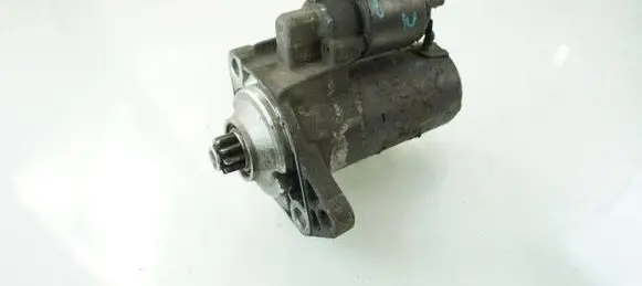 Volkswagen Golf IV Starter motor
