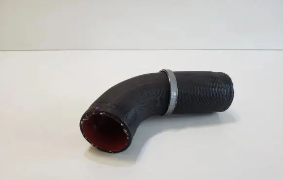 Volvo XC60 Intercooler hose/pipe