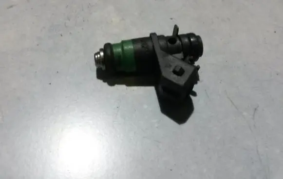 Renault Laguna II Fuel injector itgm60