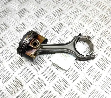 Volkswagen Golf VIII Piston 05E107065G 04E198401AE